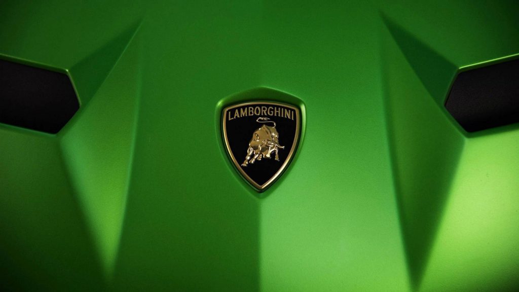 lamborghini-aventador-svj