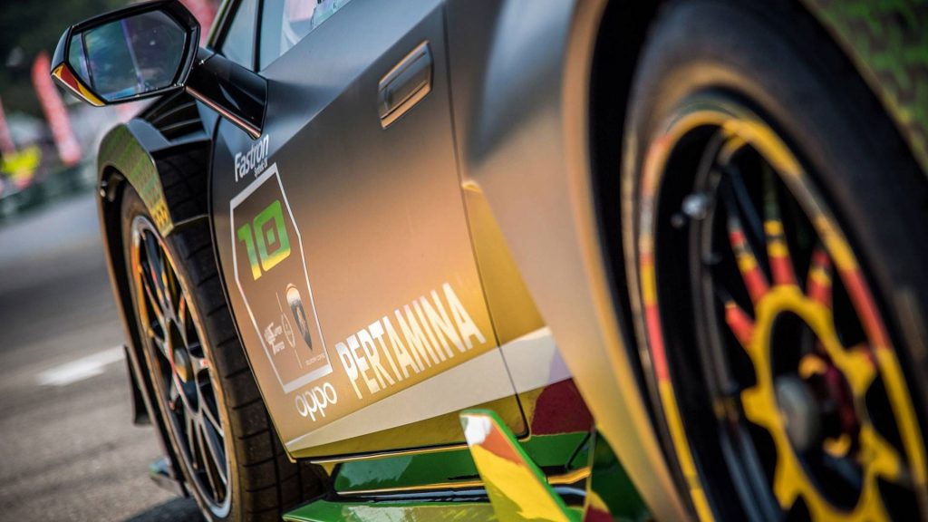 lamborghini-huracán-super-trofeo-evo-10th-edition