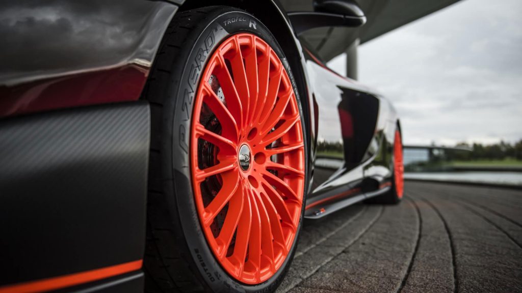mclaren-675lt-gulf-mso