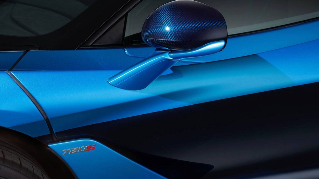 mclaren-720s-pacific-theme