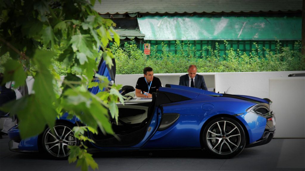 mclaren-parco-valentino-2018