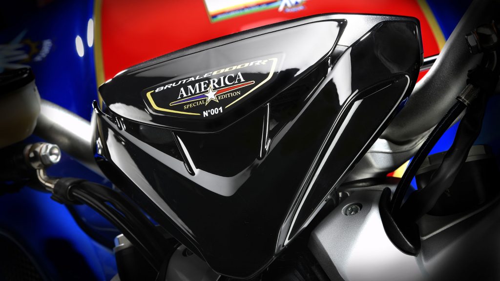 mv-agusta-brutale-800-rr-america