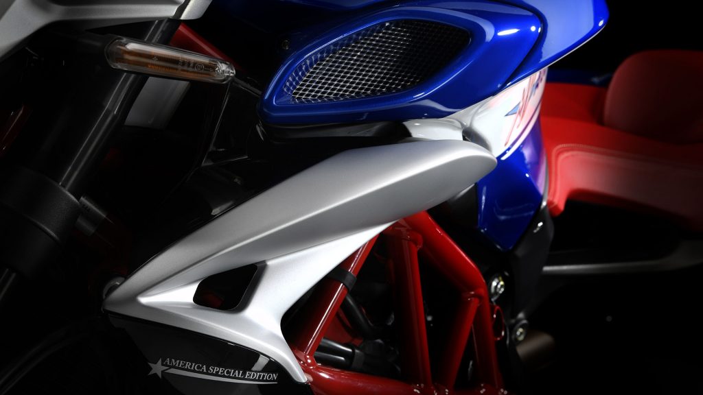 mv-agusta-brutale-800-rr-america
