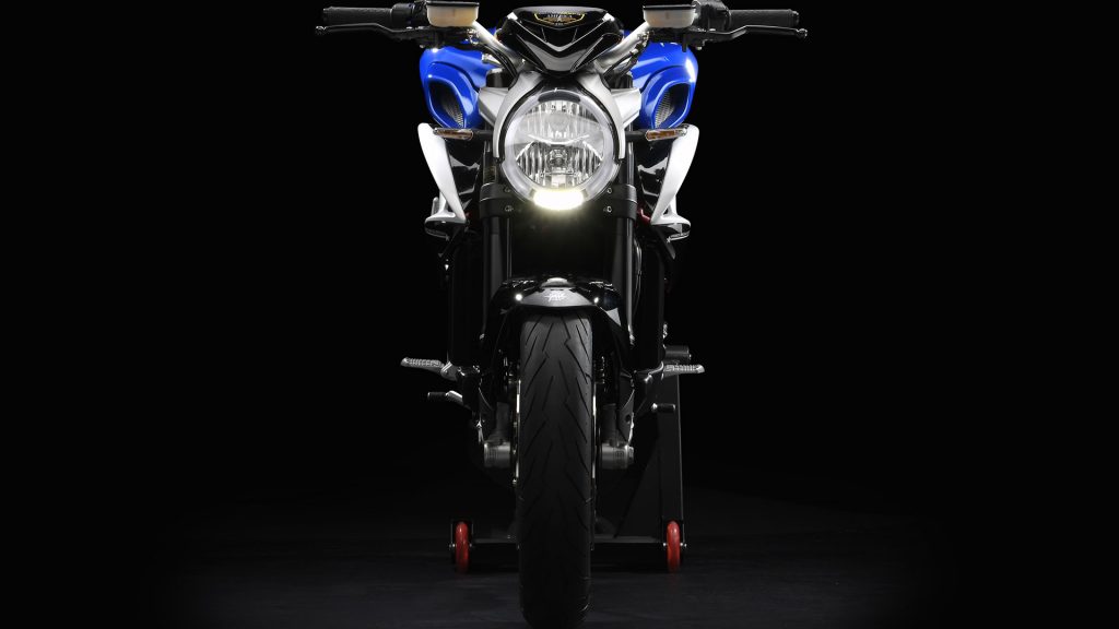 mv-agusta-brutale-800-rr-america