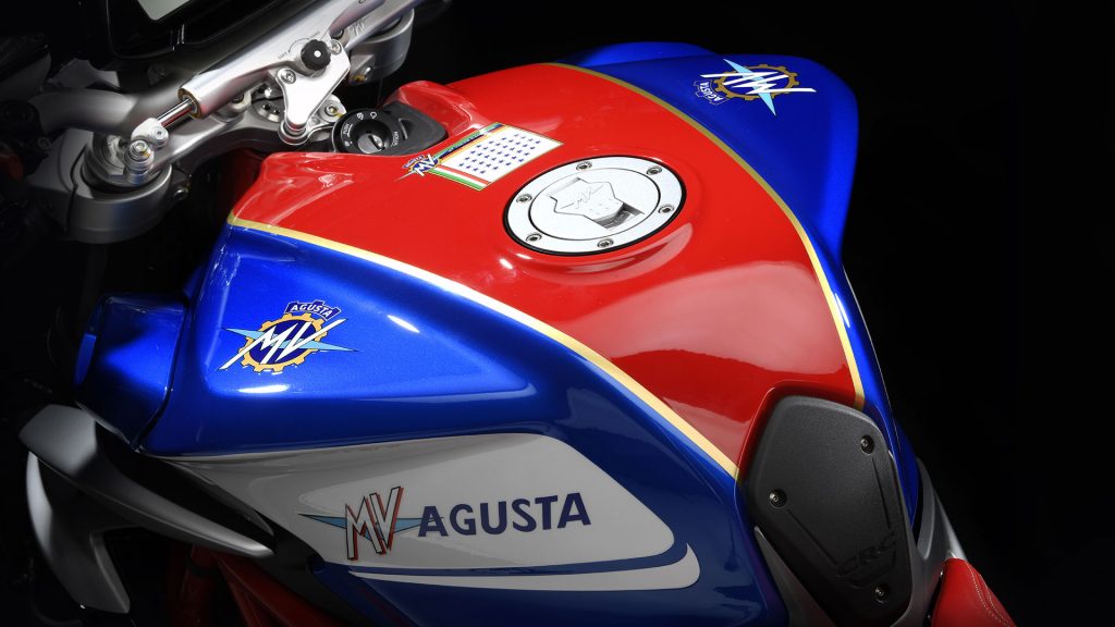 mv-agusta-brutale-800-rr-america