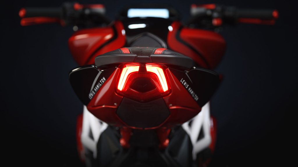 mv-agusta-brutale-800-rr-lh44