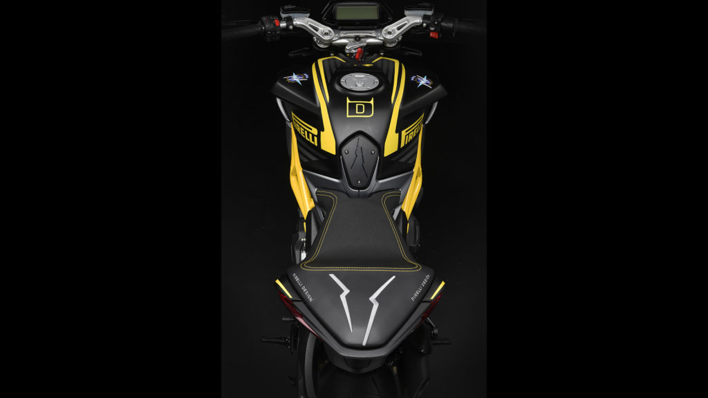 mv-agusta-dragster-800-rr-pirelli