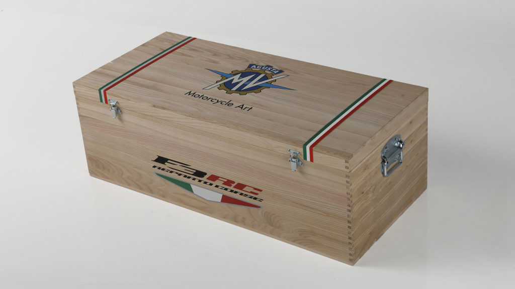 mv-agusta-f3-rc-my-2019