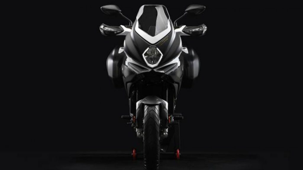 mv-agusta-turismo-veloce-lusso-scs