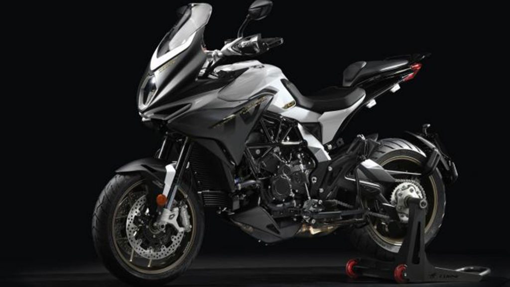mv-agusta-turismo-veloce-lusso-scs