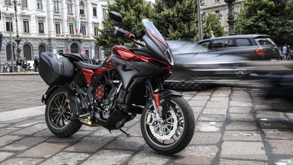 mv-agusta-turismo-veloce-lusso-scs