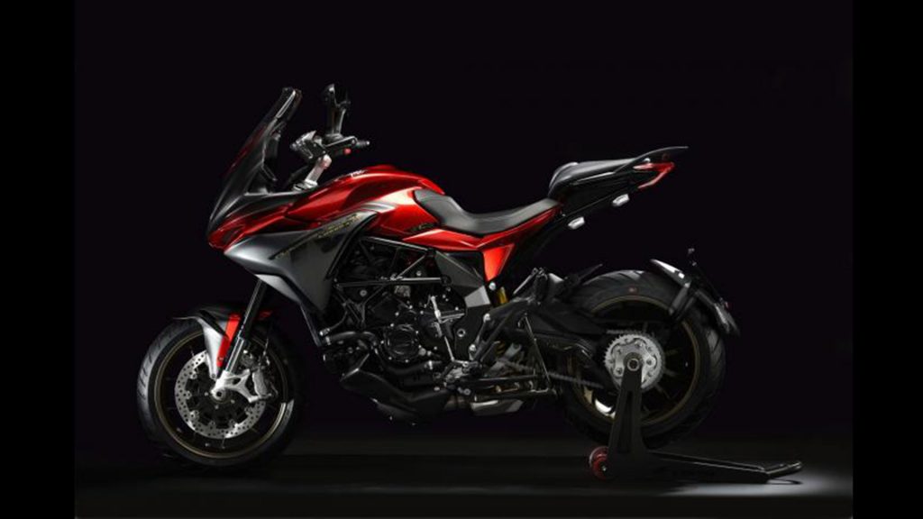 mv-agusta-turismo-veloce-lusso-scs