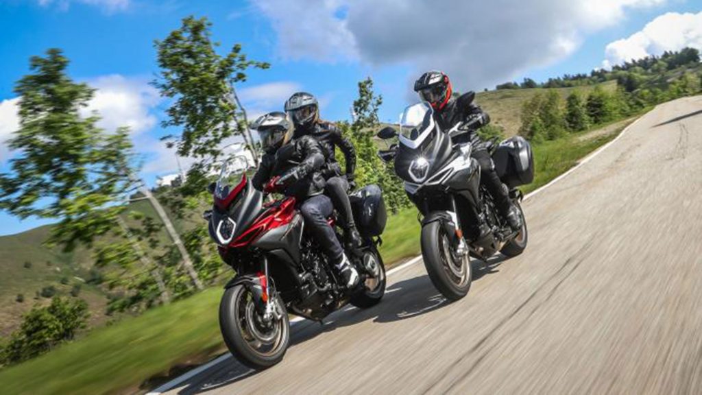 mv-agusta-turismo-veloce-lusso-scs