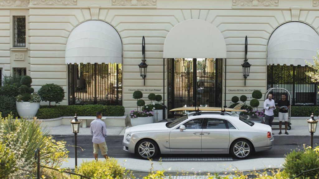 rolls-royce-ghost-tavola-da-surf-bespoke