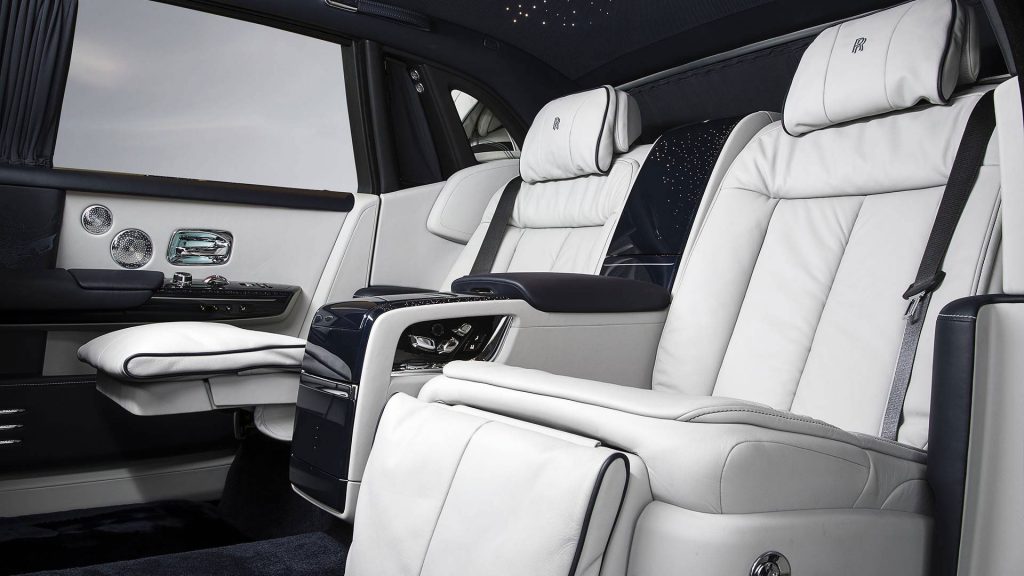 rolls-royce-phantom-a-moment-in-time