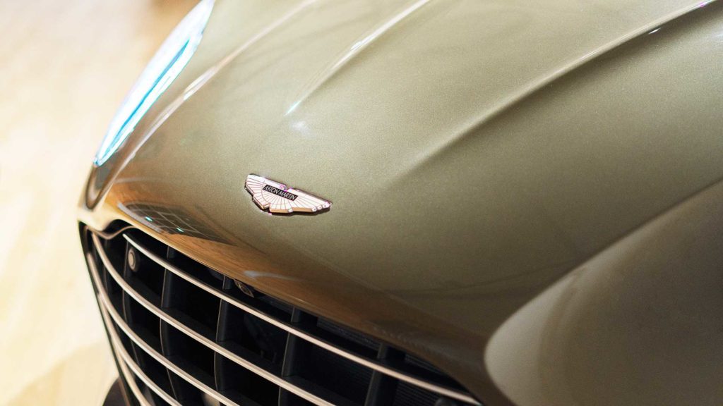 aston-martin-dbs-superleggera-james-bond-special-edition