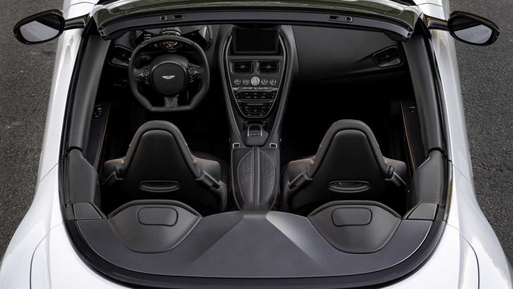 aston-martin-dbs-superleggera-volante