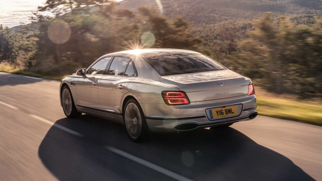 bentley-flying-spur-blackline-specification