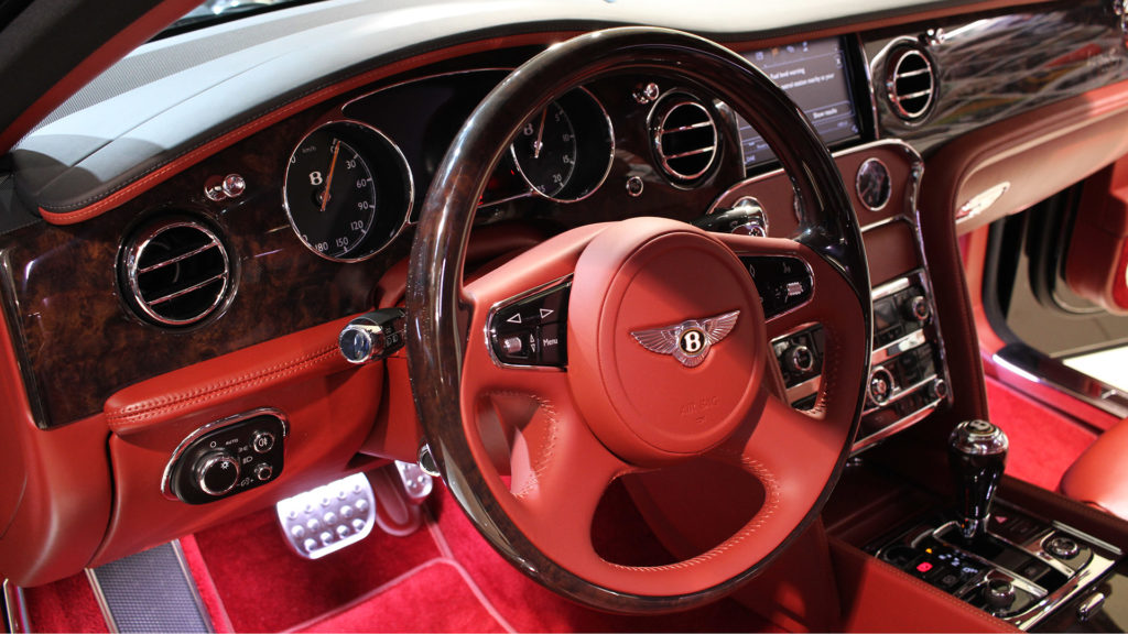 bentley-ginevra-2019