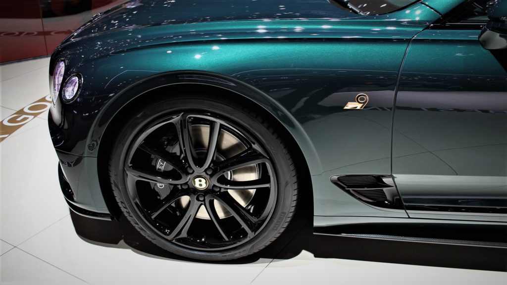 bentley-ginevra-2019