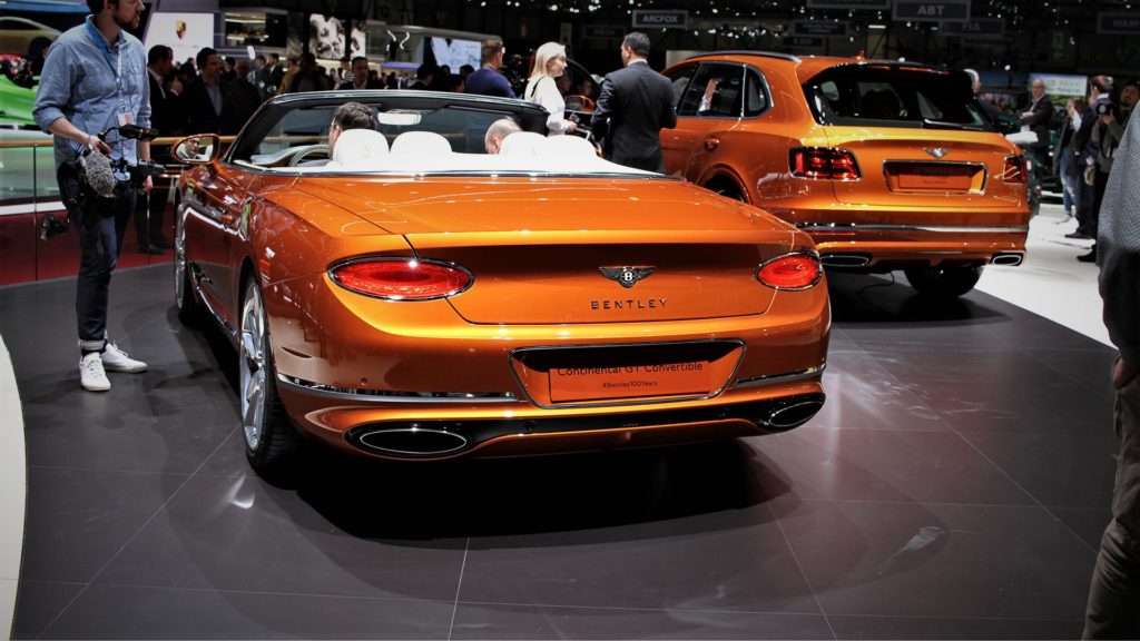 bentley-ginevra-2019