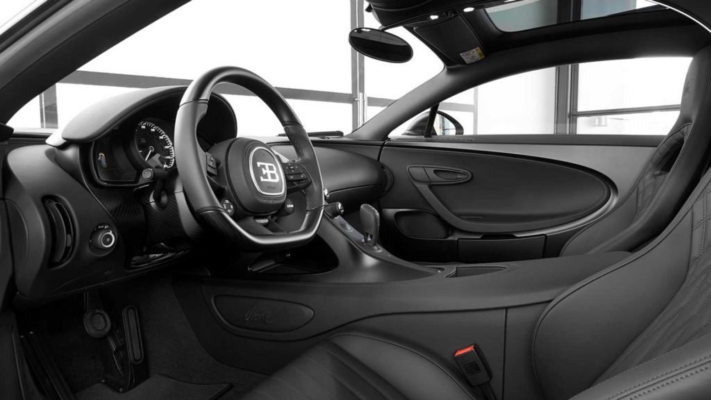 bugatti-chiron-edition-noire-sportive-1