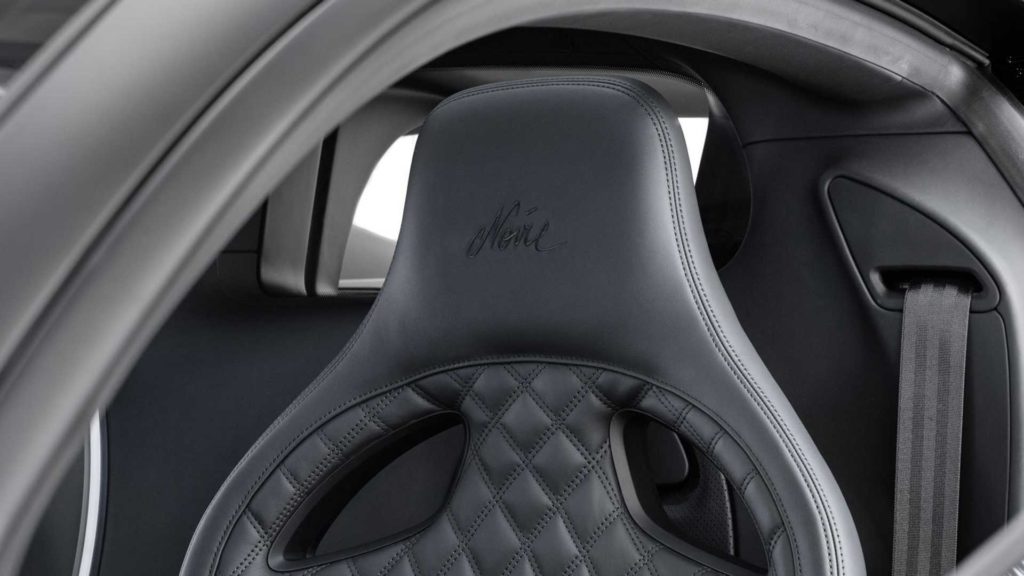 bugatti-chiron-edition-noire-sportive-8