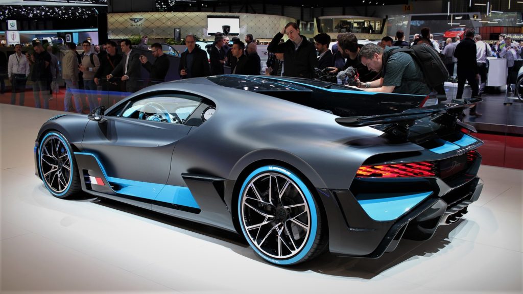 bugatti-ginevra-2019