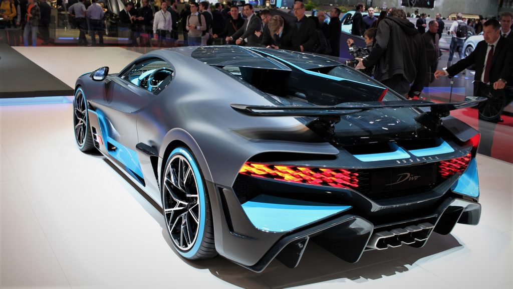 bugatti-ginevra-2019