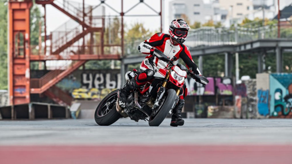 ducati-hypermotard-950