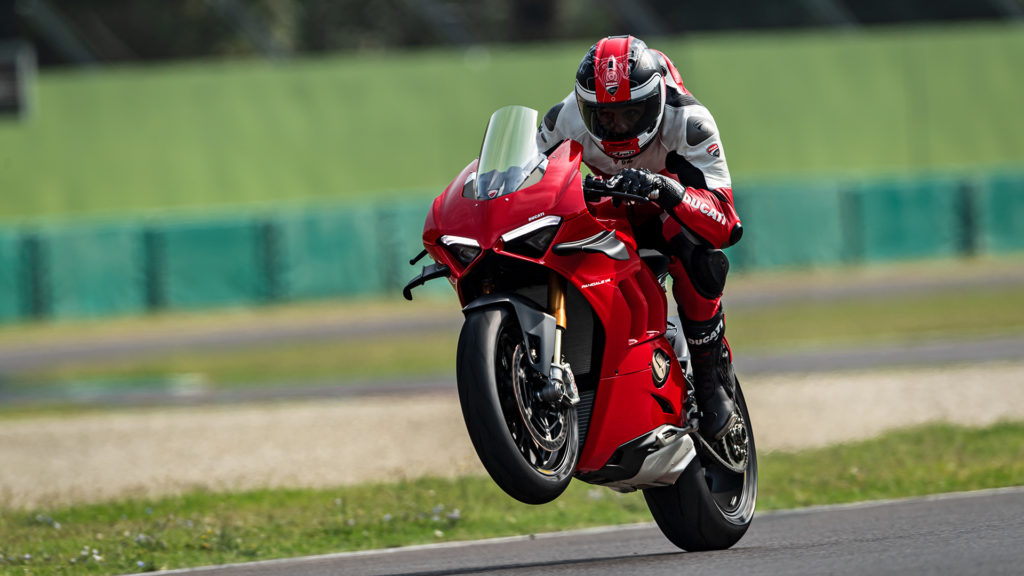 ducati-panigale-v4-my-2020