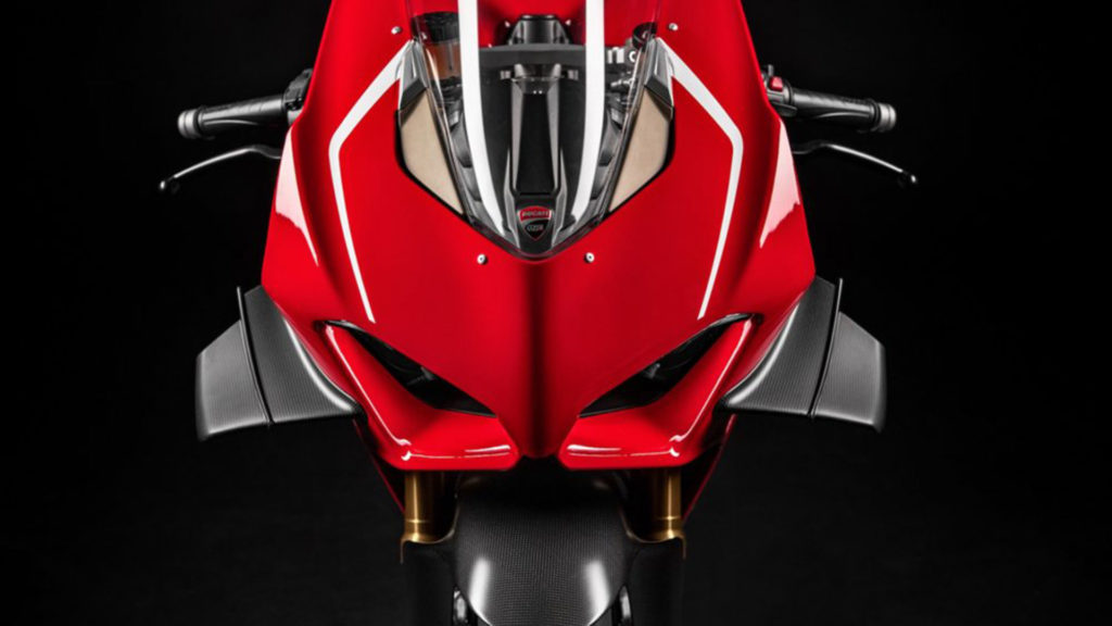 ducati-panigale-v4-r