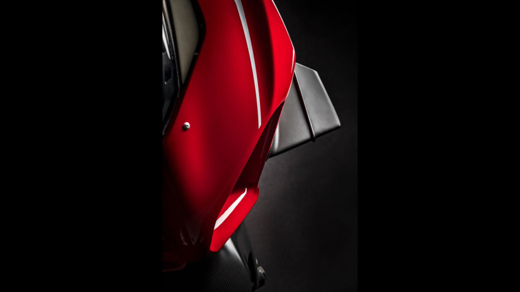 ducati-panigale-v4-r