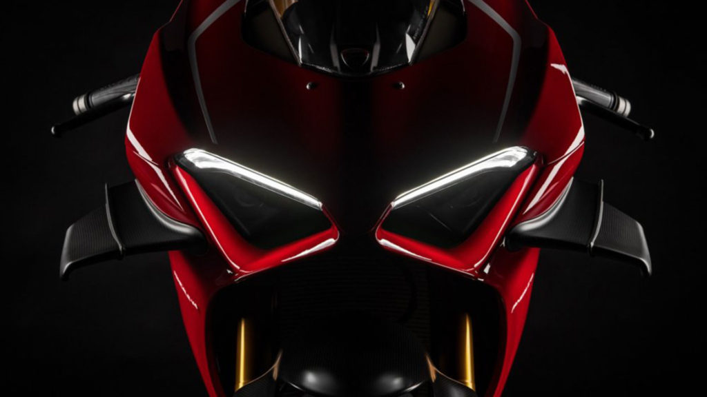 ducati-panigale-v4-r
