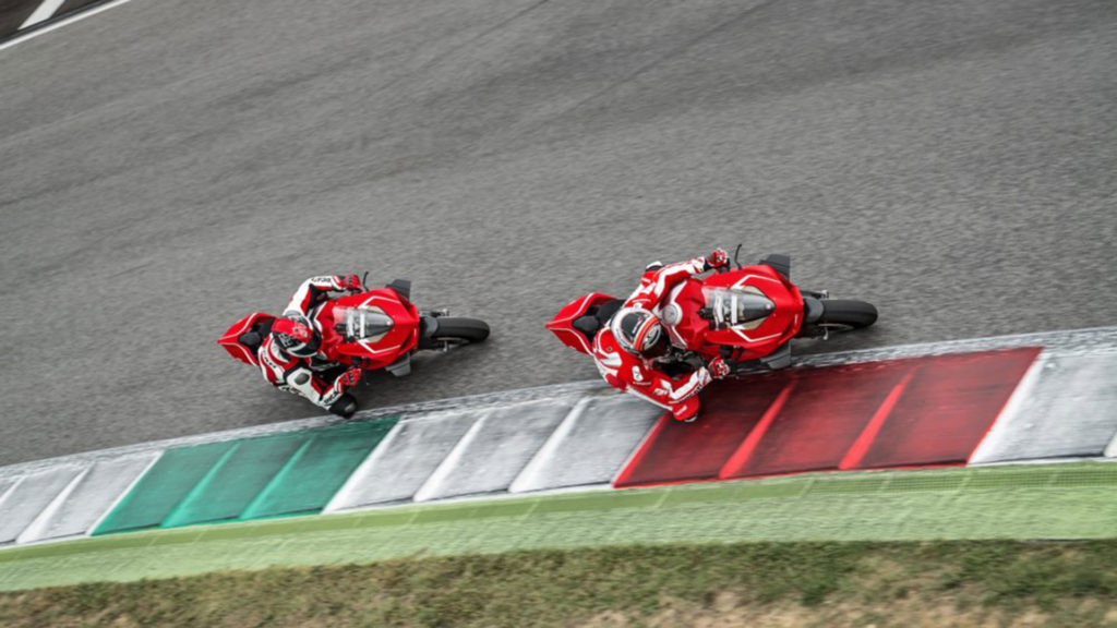 ducati-panigale-v4-r