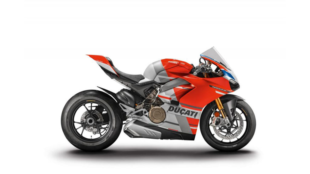 ducati-panigale-v4-s-corse