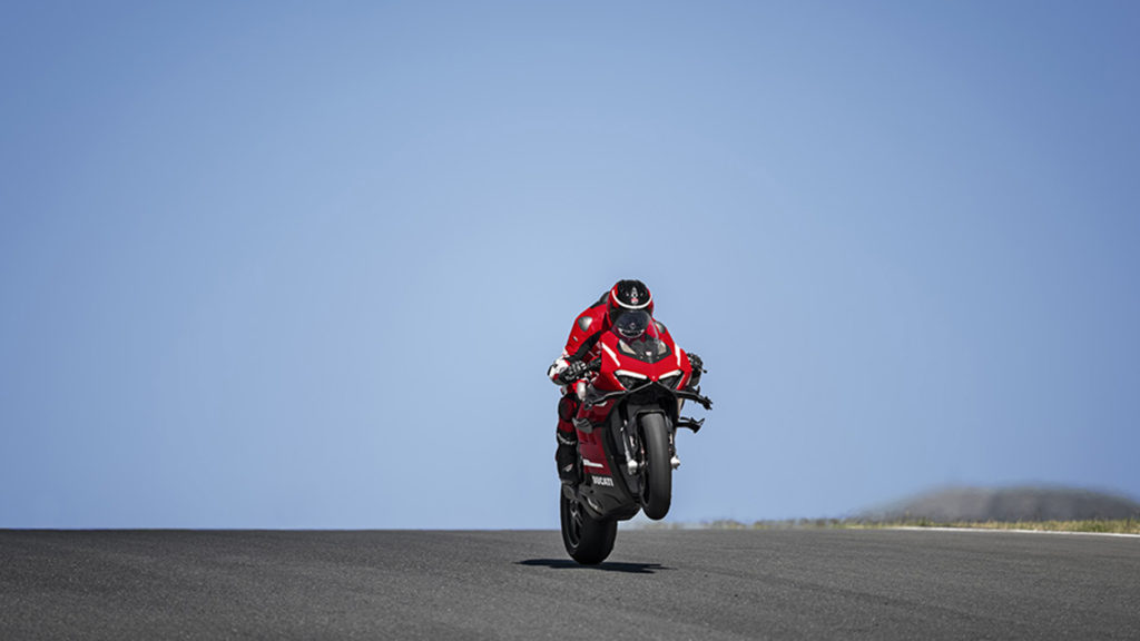 ducati-panigale-v4-superleggera