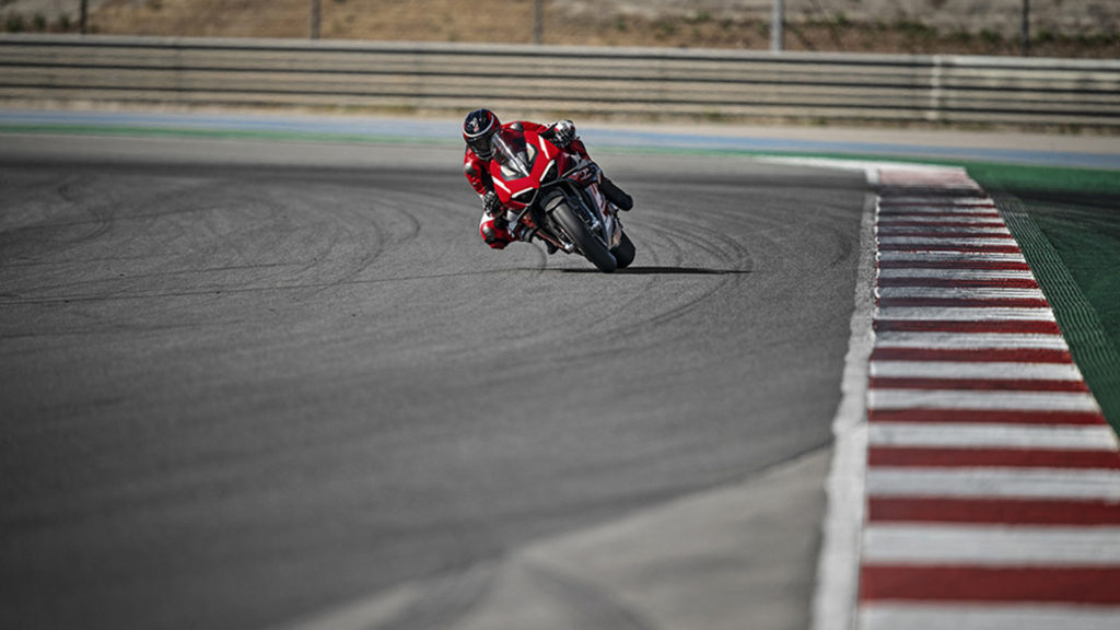 ducati-panigale-v4-superleggera