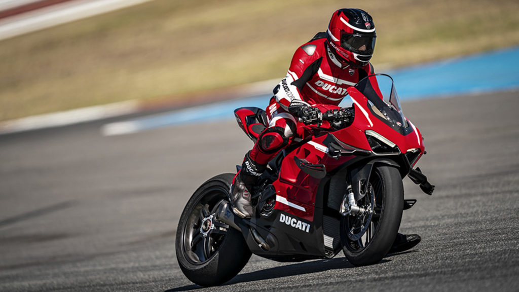 ducati-panigale-v4-superleggera