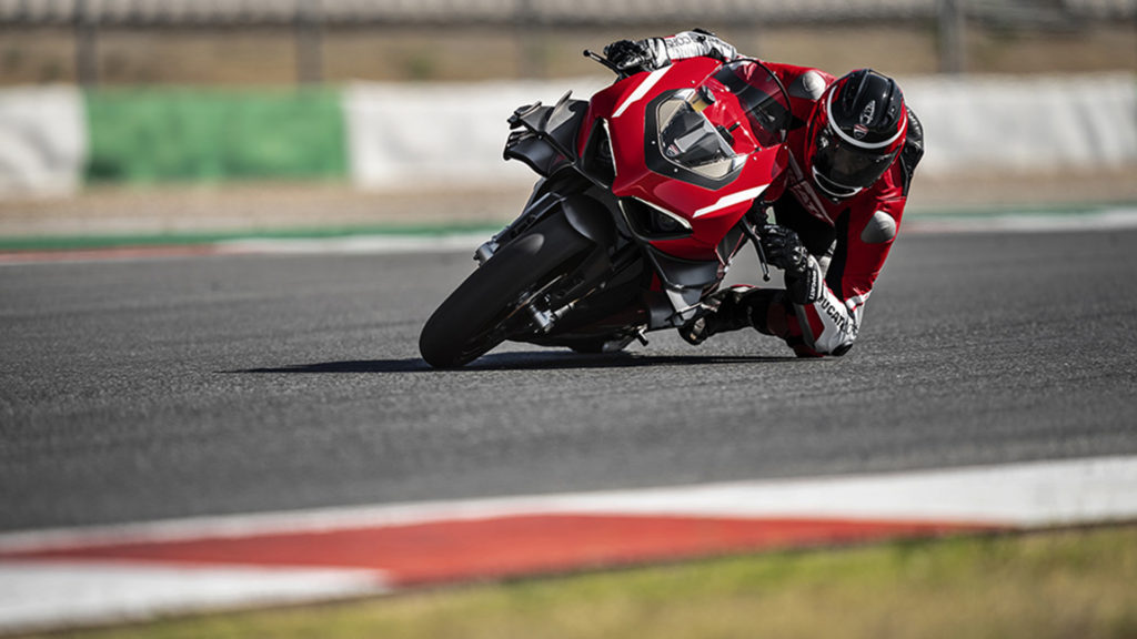 ducati-panigale-v4-superleggera