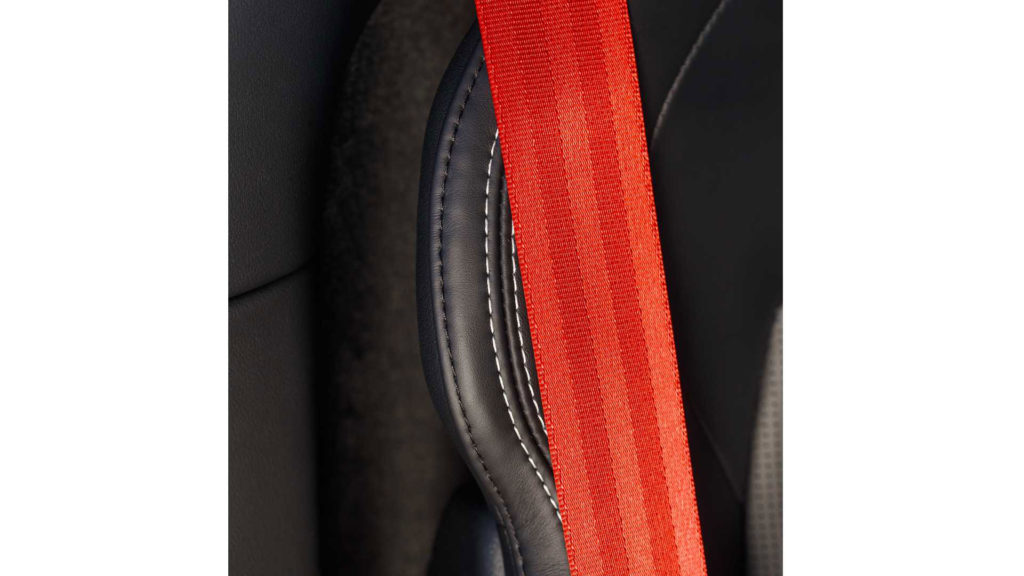 jaguar-f-type-checkered-flag-edition