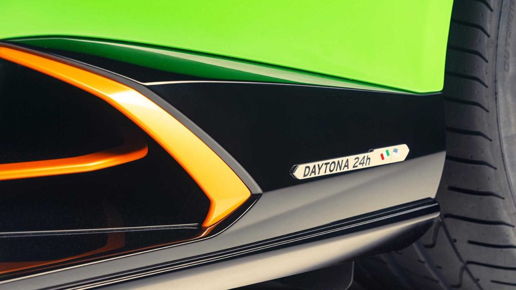 lamborghini-huracan-evo-gt-celebration
