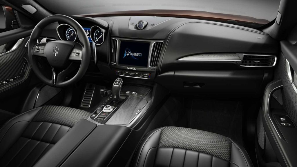 maserati-quattroporte-levante-pelletessuta-ermenegildo-zegna