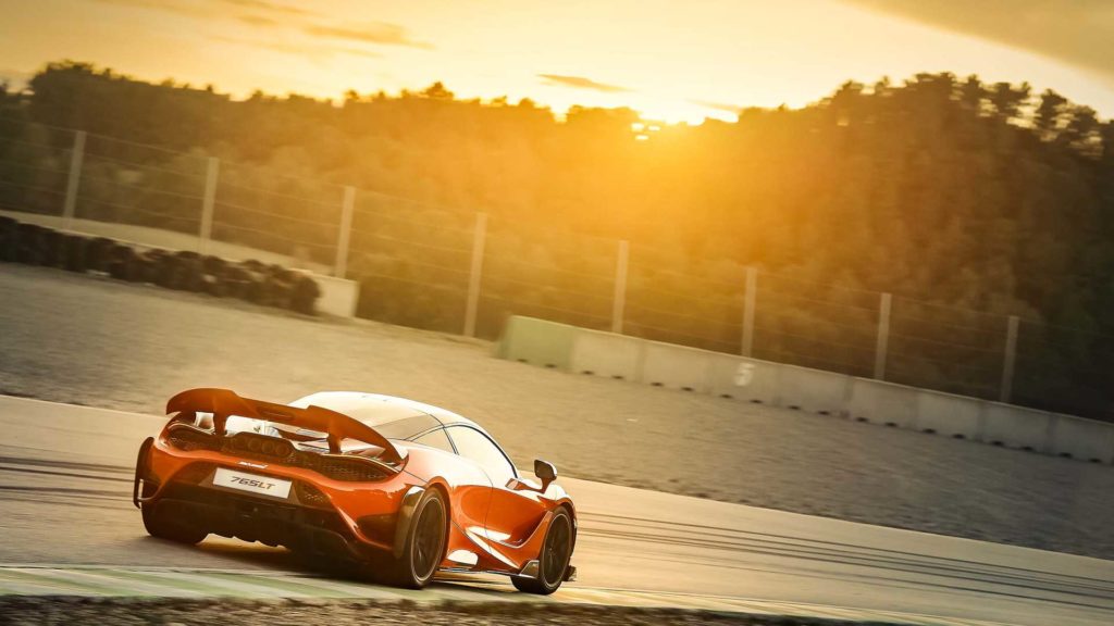 mclaren-765lt