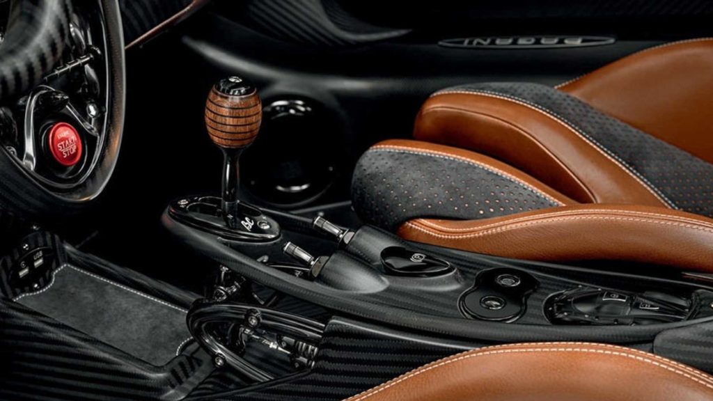 pagani-huayra-bc-roadster
