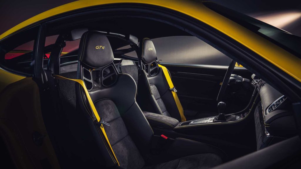 porsche-718-cayman-gt4