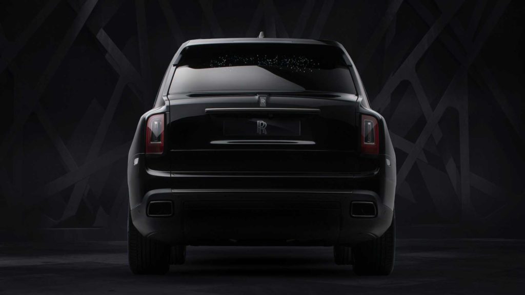 rolls-royce-cullinan-black-badge