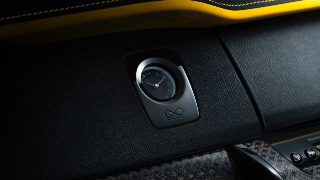 rolls-royce-cullinan-black-badge