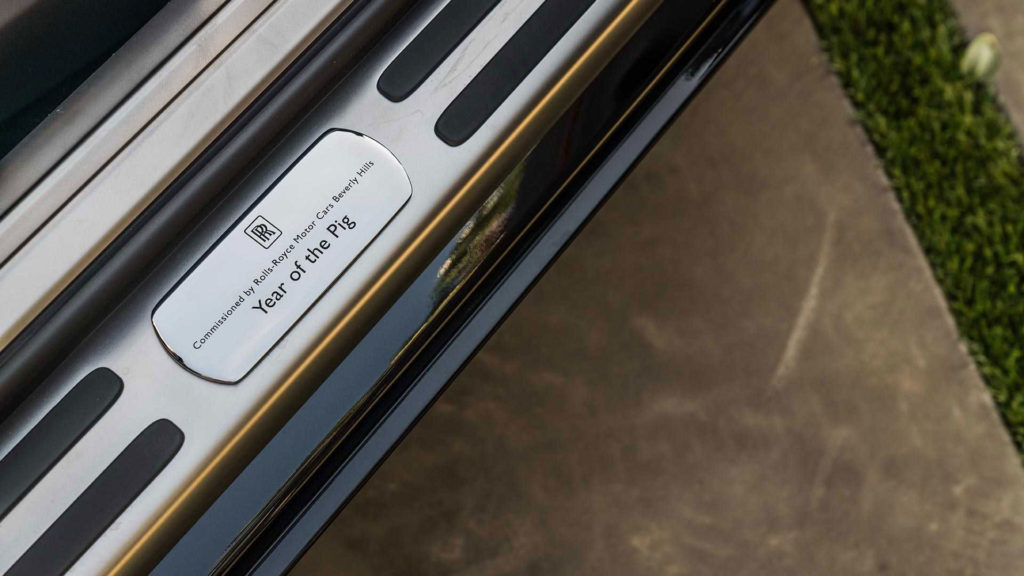 rolls-royce-wraith-dawn-ghost-year-of-the-pig