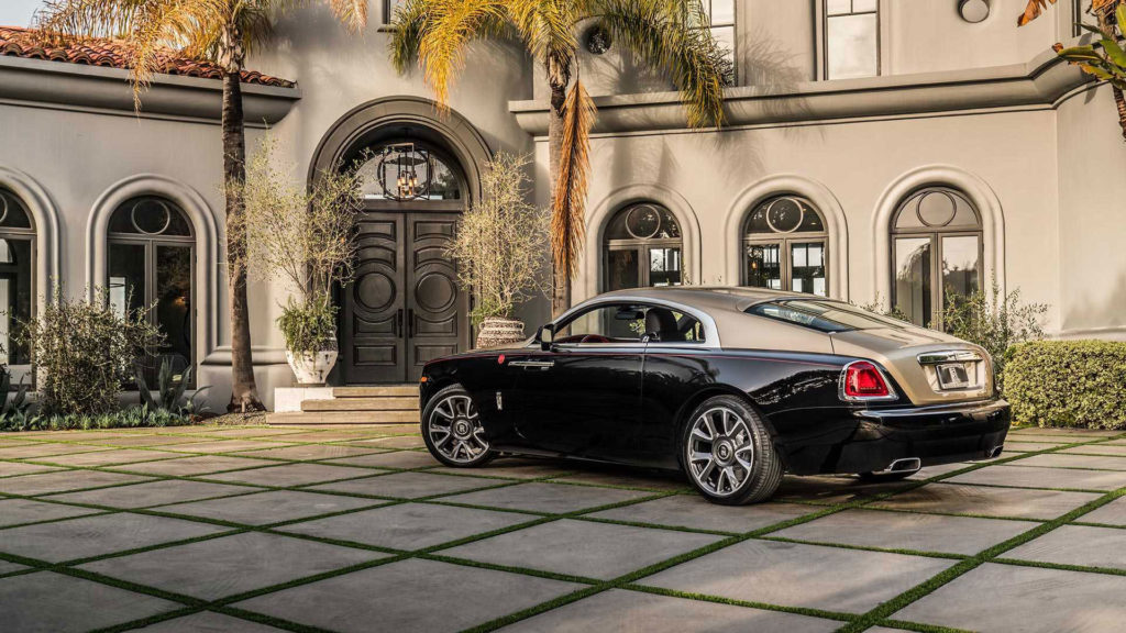 rolls-royce-wraith-dawn-ghost-year-of-the-pig